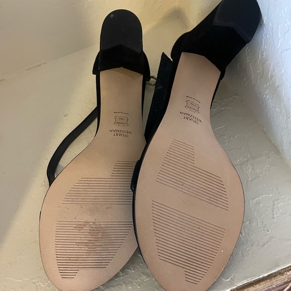 Stuart Weitzman Nearly Nude Suede Sandal - Picture 4 of 6